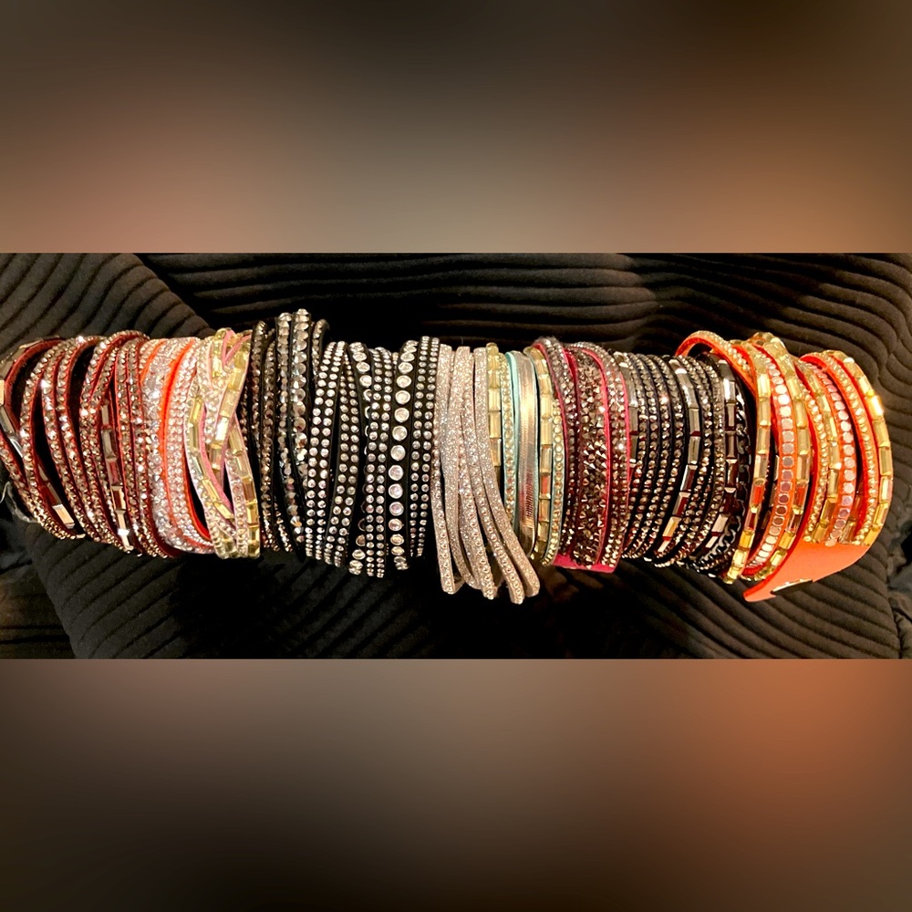 13 pc Lot of bracelets by Paparazzi